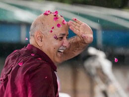 दिल्ली शराब नीति केस: सिसोदिया को बेल, 'सांप-सीढ़ी का खेल', जानिए इस केस की पूरी कहानी दिल्ली शराब नीति केस: सिसोदिया को बेल, 'सांप-सीढ़ी का खेल', जानिए इस केस की पूरी कहानी