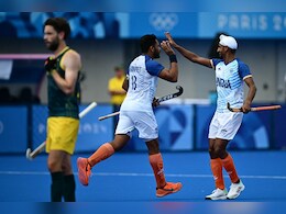 Paris Olympics: भारतीय हॉकी टीम 3-2 से जीती, ओलंपिक इतिहास में 52 साल ऑस्ट्रेलिया को दी मात Paris Olympics: भारतीय हॉकी टीम 3-2 से जीती, ओलंपिक इतिहास में 52 साल ऑस्ट्रेलिया को दी मात