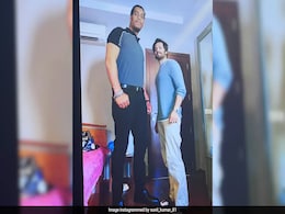 <i>Stree 2</i>'s Sarkata Meets <i>Mirzapur</i>'s Guddu Bhaiya. See Sunil Kumar's Pic With Ali Fazal <i>Stree 2</i>'s Sarkata Meets <i>Mirzapur</i>'s Guddu Bhaiya. See Sunil Kumar's Pic With Ali Fazal