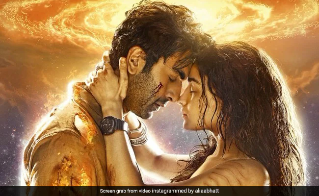 Alia Bhatt On Her Film <i>Brahmastra</i> Securing Three Wins At 70th National Awards: "Only Love"
