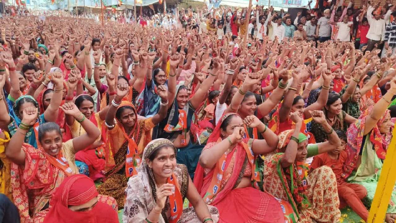 Ladli Behna Yojana 15 Installment: आज लाड़ली बहनों को मिलेगा तोहफा, CM मोहन ने दी बधाई