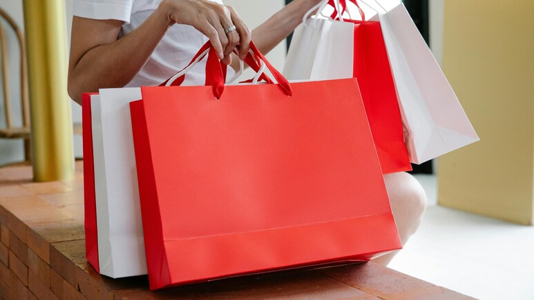 Myntra फैशन कार्निवल लाया है कई ब्रांडेड प्रोडक्ट्स पर 50-80% की छूट Myntra फैशन कार्निवल लाया है कई ब्रांडेड प्रोडक्ट्स पर 50-80% की छूट