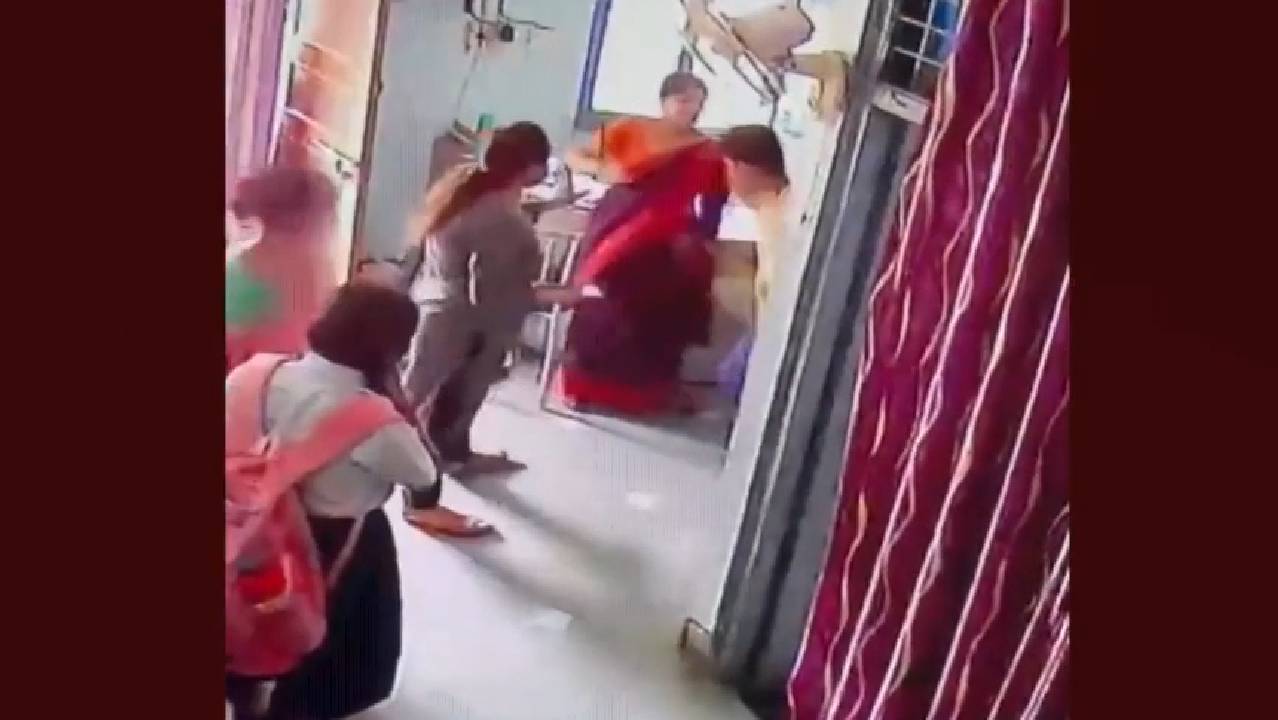 Gwalior News:  छात्र ने टीचर को क्यों जड़ा थप्पड़, जानिए पूरा मामला