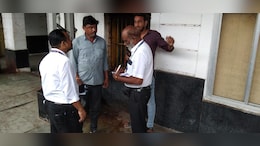 Indian Railway: बिना टिकट रेल यात्रा करते हैं तो हो जाएं सावधान, यहां चेकिंग के दौरान इतने यात्रियों का कटा चालान