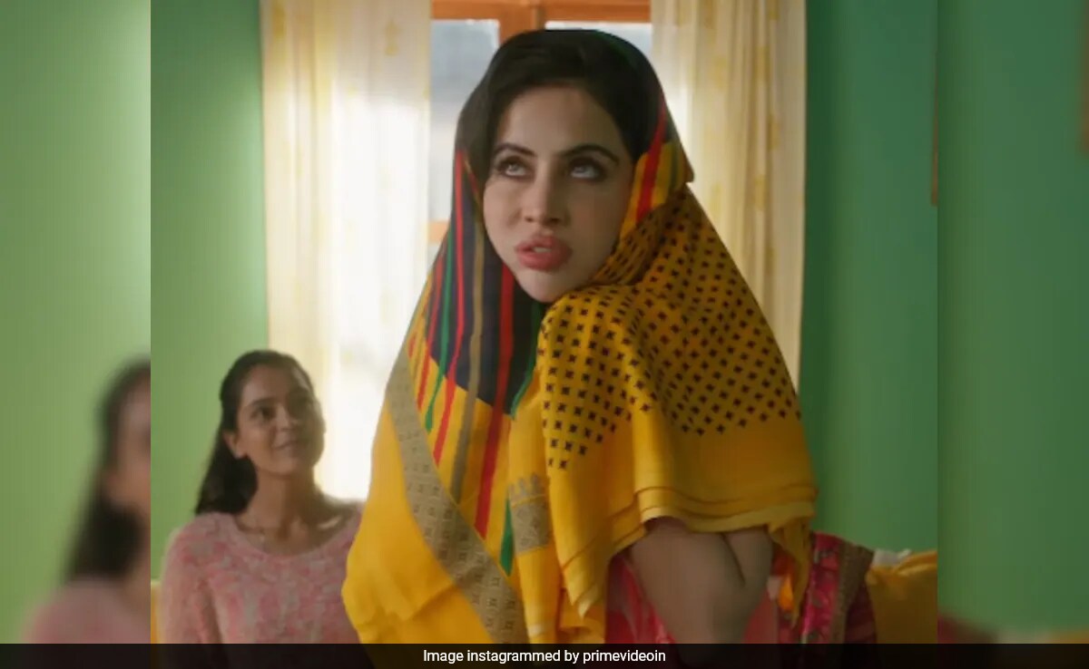 <i>Follow Kar Lo Yaar</i> Teaser: Meet The "Real" Uorfi Javed
