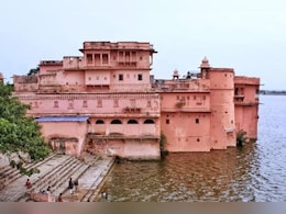 Rajasthan: झालरापाटन का द्वारकाधीश मंदिर, जहां अपराधियों को मिलती है माफी और  किसानों-व्यापारियों को मार्गदर्शन Rajasthan: झालरापाटन का द्वारकाधीश मंदिर, जहां अपराधियों को मिलती है माफी और  किसानों-व्यापारियों को मार्गदर्शन