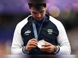 Neeraj Chopra: अब तक भारत क्यों नहीं लौटे नीरज चोपड़ा? सामने आई बड़ी अपडेट, जानें कब तक होगी वतन वापसी