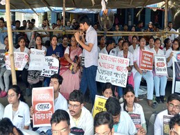 Doctors Continue Protest In Bengal Over Kolkata Rape-Murder Doctors Continue Protest In Bengal Over Kolkata Rape-Murder
