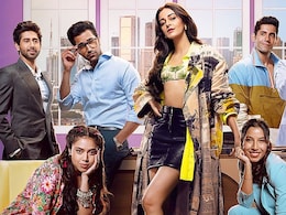 अनन्या पांडे की कॉल मी बे हुई रिलीज, रुमर्ड बॉयफ्रेंड वॉकर ब्लांको ने दिया ये रिएक्शन अनन्या पांडे की कॉल मी बे हुई रिलीज, रुमर्ड बॉयफ्रेंड वॉकर ब्लांको ने दिया ये रिएक्शन