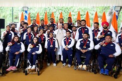 PM Modi Meets India's Paralympic Contingent PM Modi Meets India's Paralympic Contingent
