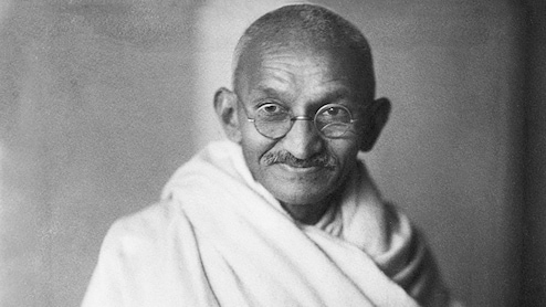 Gandhi Jayanti Speech : महात्मा गांधी जयंतीनिमित्त शाळेत करा 'हे' दमदार भाषण, तुमचा पहिला क्रमांक नक्की