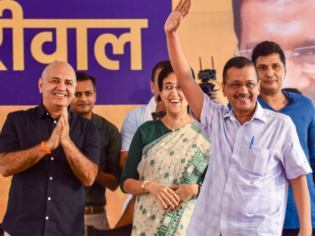 Arvind Kejriwal Holds "Janta Ki Adalat" At Jantar Mantar, Claims Conspiracy Behind Arrest