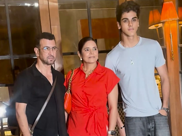 Inside Ronit Roy's Famjam With Wife Neelam And Son Agasthya