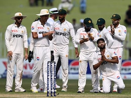 "Mohalla Team Better Than Pakistan": Spin Great Tears Into Babar Azam And Co, Asks Them To Learn From India "Mohalla Team Better Than Pakistan": Spin Great Tears Into Babar Azam And Co, Asks Them To Learn From India