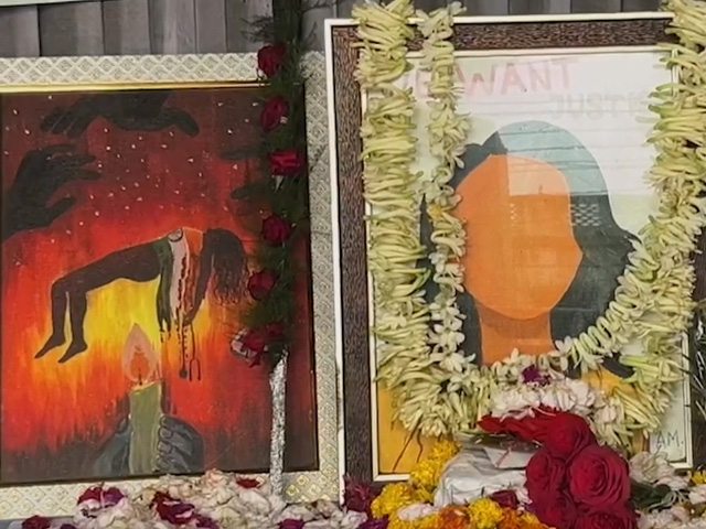 Candlelight Vigil Held at RG Kar Medical College Ahead of Supreme Court Hearing