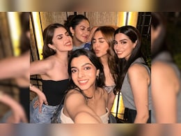 Khushi Kapoor's August Photo Dump With BFFs Aaliyah Kashyap, Kareema Barry And Others