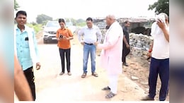 Rajasthan: आठ महीने पहले बनी सड़क टूटी देखकर मंत्री दिलावर का चढ़ा पारा, गाड़ी रोककर अधिकारियों की लगाई क्लास&nbsp;