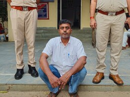 राजस्थान में गुरु-शिष्य का रिश्ता हुआ शर्मसार, नाबालिग छात्राओं को अश्लील वीडियो दिखाकर शिक्षक ने की छेड़छाड़