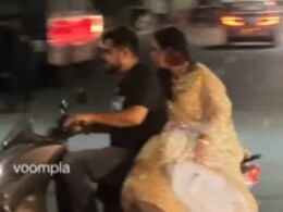 टीवी की टॉप एक्ट्रेस, बिना हेलमेट इवेंट से स्कूटी पर निकलीं घर तो वीडियो हुआ वायरल टीवी की टॉप एक्ट्रेस, बिना हेलमेट इवेंट से स्कूटी पर निकलीं घर तो वीडियो हुआ वायरल