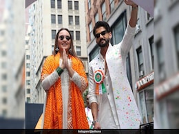 Sonakshi Sinha And Zaheer Iqbal's Ethnic White NYC Style Had A Tricolour Touch Sonakshi Sinha And Zaheer Iqbal's Ethnic White NYC Style Had A Tricolour Touch