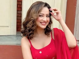 Anupamaa से अब काव्या ने किया किनारा, मदालसा शर्मा ने छोड़ा शो Anupamaa से अब काव्या ने किया किनारा, मदालसा शर्मा ने छोड़ा शो