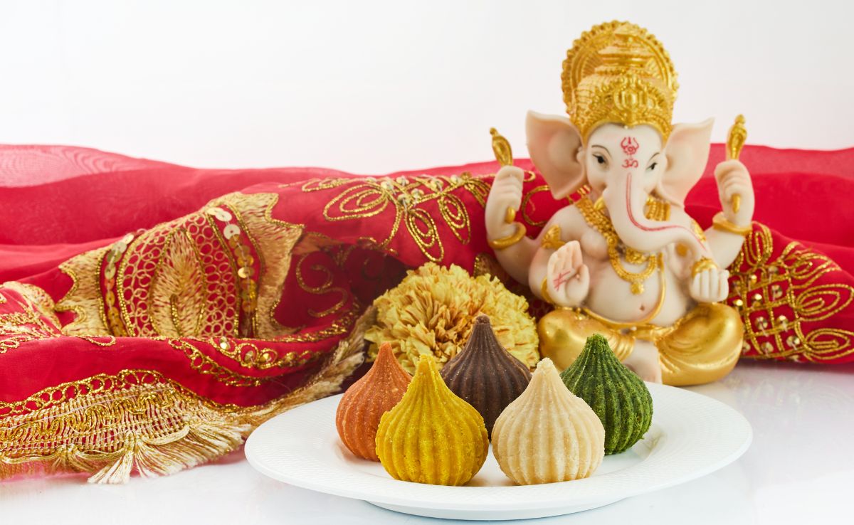 Ganesh Chaturthi 2025: गणेश चतुर्थी पर बप्पा के लिए बनाएं ये स्पेशल भोग, घर में भी सभी करेंगे तारीफ