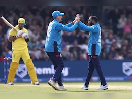 ENG vs AUS: आदिल रशीद ने ODI में मचाया तहलका, एक साथ मुरलीधरन, कुंबले का रिकॉर्ड तोड़ विश्व क्रिकेट को चौंकाया ENG vs AUS: आदिल रशीद ने ODI में मचाया तहलका, एक साथ मुरलीधरन, कुंबले का रिकॉर्ड तोड़ विश्व क्रिकेट को चौंकाया