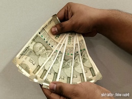 35 की उम्र में खुलवाएं PPF खाता, रिटायरमेंट पर पाएं ₹61000 की टैक्स-फ़्री मासिक पेंशन 35 की उम्र में खुलवाएं PPF खाता, रिटायरमेंट पर पाएं ₹61000 की टैक्स-फ़्री मासिक पेंशन