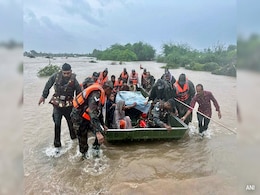 Gujarat's Bharuch Gets 120mm Of Rainfall In 2 Hours, 10 Rivers Overflowing Gujarat's Bharuch Gets 120mm Of Rainfall In 2 Hours, 10 Rivers Overflowing