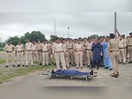 Mock Drill: त्योहारों से पहले शव रखकर पथराव करने वालों पर टूट पड़ी पुलिस, ऐसे सिखाया सबक