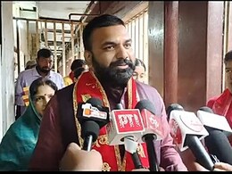 मेहंदीपुर बालाजी के दर्शन करने पहुंचे बिहार के डिप्टी सीएम, प्रशांत किशोर पर बोले- वह कोई नेता नहीं.. मेहंदीपुर बालाजी के दर्शन करने पहुंचे बिहार के डिप्टी सीएम, प्रशांत किशोर पर बोले- वह कोई नेता नहीं..