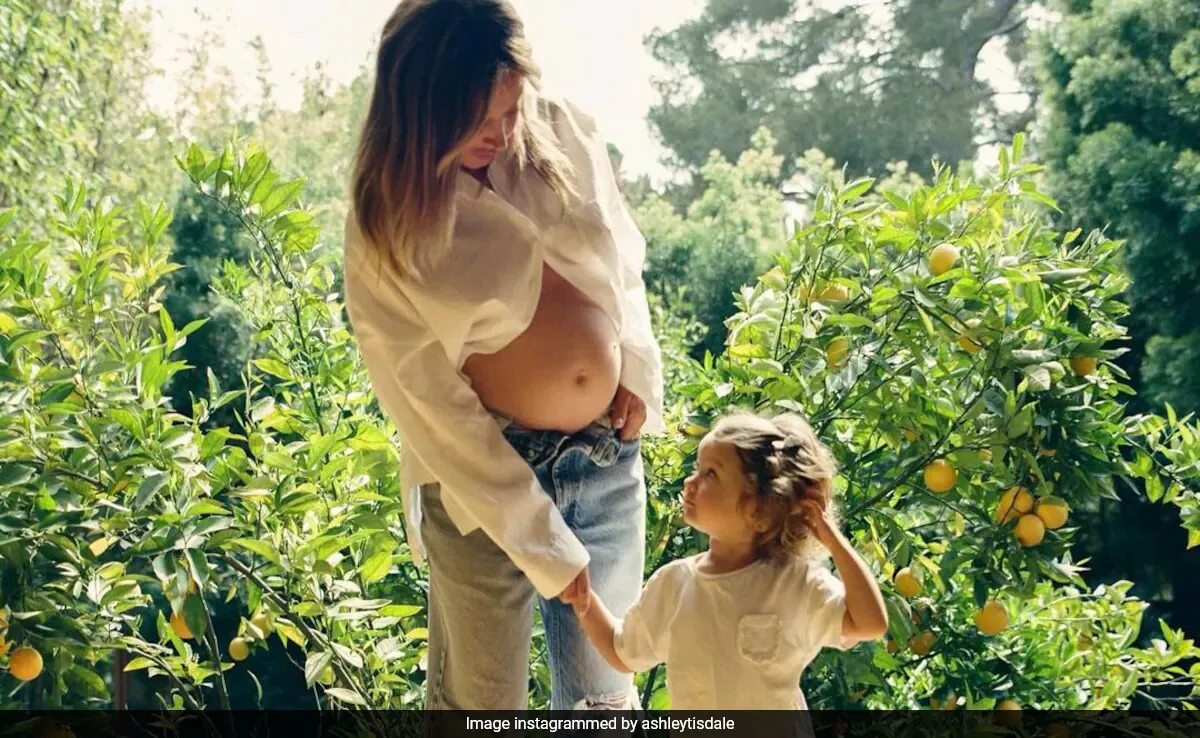 <i>High School Musical</i> Alum Ashley Tisdale Welcomes Second Child. See First Glimpse Of Baby Girl