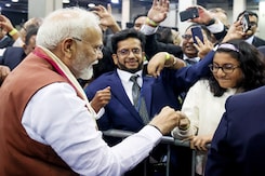 Modi's Dual Engagement With Israel & Palestine, Keir Starmer's Freebie Fiasco Modi's Dual Engagement With Israel & Palestine, Keir Starmer's Freebie Fiasco