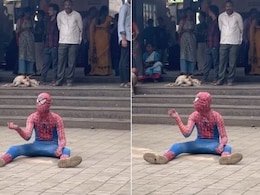 भारत में Spider-Man का बुरा हाल...स्टेशन के बाहर ज़मीन पर बैठे स्पाइडर-मैन ने किया ऐसा कारनामा, लोगों के कमेंट देख नहीं रुकेगी हंसी भारत में Spider-Man का बुरा हाल...स्टेशन के बाहर ज़मीन पर बैठे स्पाइडर-मैन ने किया ऐसा कारनामा, लोगों के कमेंट देख नहीं रुकेगी हंसी