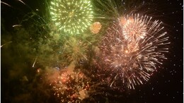 Fireworks Time Limit: दिवाली, छठ, न्यू ईयर पर आतिशबाजी के नियम बदले, जल्दी जान लें वरना विस्फोटक नियम के तहत होगी कार्रवाई