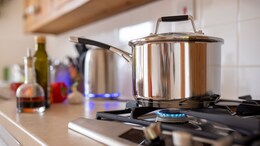Gas Stove Safety Tips Everyone In Your Family Should Know