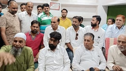 कांग्रेस के गले की फांस बना राम रेवाड़ी जुलूस पर पथराव विवाद, 3 पार्षद समेत कई नेताओं का इस्तीफा