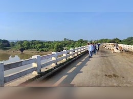 कर्ज से परेशान पिता ने दो बच्चों के साथ पुल से लगा दी छलांग, 10 KM दूर UP बॉर्डर पर मिला शव कर्ज से परेशान पिता ने दो बच्चों के साथ पुल से लगा दी छलांग, 10 KM दूर UP बॉर्डर पर मिला शव
