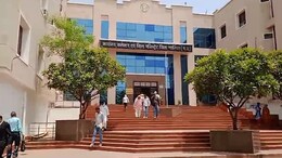 Gwalior News: प्रेमिका का सरनेम अपनाया और इस रीति रिवाज से कर ली शादी, कलेक्टर-एसपी से मिलकर कहा-हमें अपनों&nbsp;से&nbsp;है&nbsp;खतरा