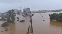 9 Dead As Rains Continue In Andhra, Floodwater Enters Houses In Telangana