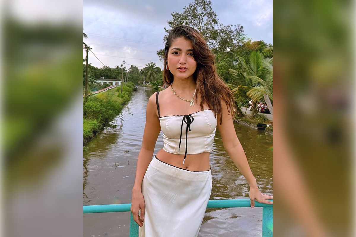 Exclusive! A Fashion Conversation with Sonia Garg: Trends, Tips, & More