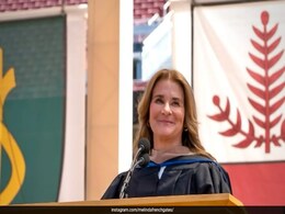 "So Dumb": Melinda French Gates Slams CEOs Who Brag About Sleep Deprivation "So Dumb": Melinda French Gates Slams CEOs Who Brag About Sleep Deprivation