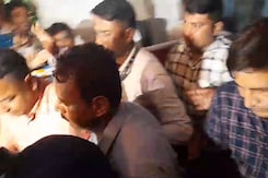 Video: Crowd Abuses, Pushes Kolkata Ex Principal Sandip Ghosh In Court Video: Crowd Abuses, Pushes Kolkata Ex Principal Sandip Ghosh In Court