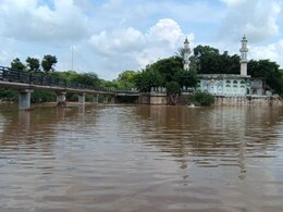 Karauli: जीवनदायिनी नदी भद्रावती का 8 साल का इंतजार खत्म, शान से बहती नजर आई, खुशी से झूम उठे