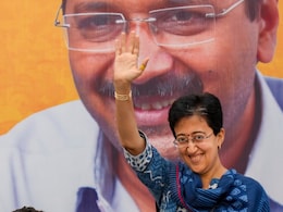 दिल्ली की नई मुख्यमंत्री होंगी आतिशी, AAP विधायकों ने केजरीवाल के प्रस्ताव को सर्वसम्मति से स्वीकारा दिल्ली की नई मुख्यमंत्री होंगी आतिशी, AAP विधायकों ने केजरीवाल के प्रस्ताव को सर्वसम्मति से स्वीकारा
