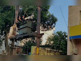 Gwalior : धमाके के साथ गिरा ट्रांसफार्मर, 20 से अधिक घरों में फैला करंट, कई लोग झुलसे