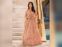 Nora Fatehi In A Pink <i>Anarkali</i> Looks Fabulously Ready For The Festive Season Nora Fatehi In A Pink <i>Anarkali</i> Looks Fabulously Ready For The Festive Season