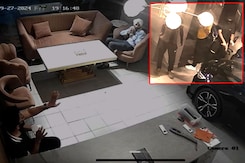 Delhi Firing Horror: CCTV Footage Shows Gangsters Fire 20 Rounds At Showroom Delhi Firing Horror: CCTV Footage Shows Gangsters Fire 20 Rounds At Showroom