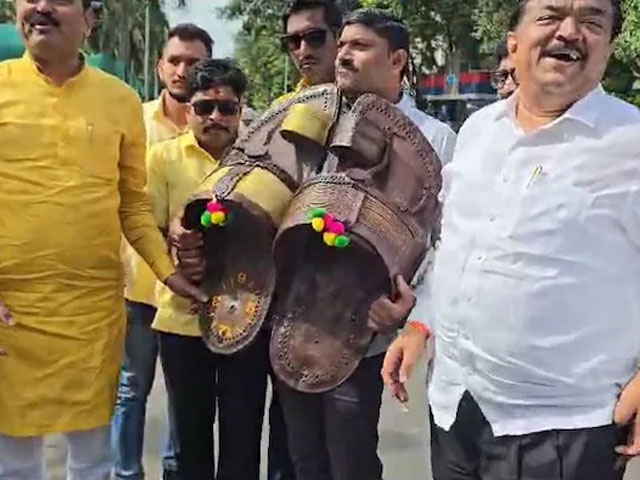 INDIA Bloc's "Hit With Footwear" Protest In Mumbai Over Shivaji Statue Collapse