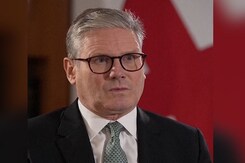 UK PM Urges British Citizens To Leave Lebanon As Israeli Strikes Continue UK PM Urges British Citizens To Leave Lebanon As Israeli Strikes Continue